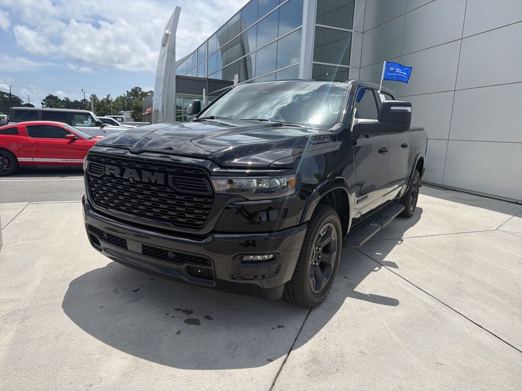 2025 Ram 1500 Big Horn Crew Cab 4x4 5'7" Box