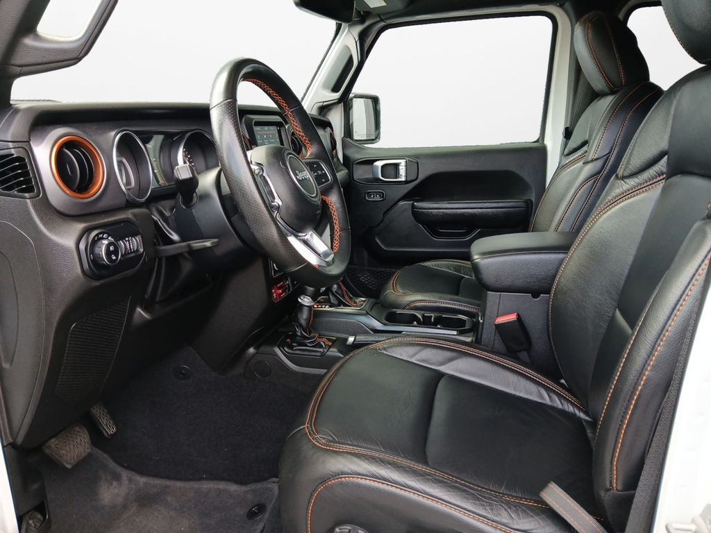 Used Car 2022 Jeep Gladiator  Mojave For Sale Under $35,000 In Austin, Texas