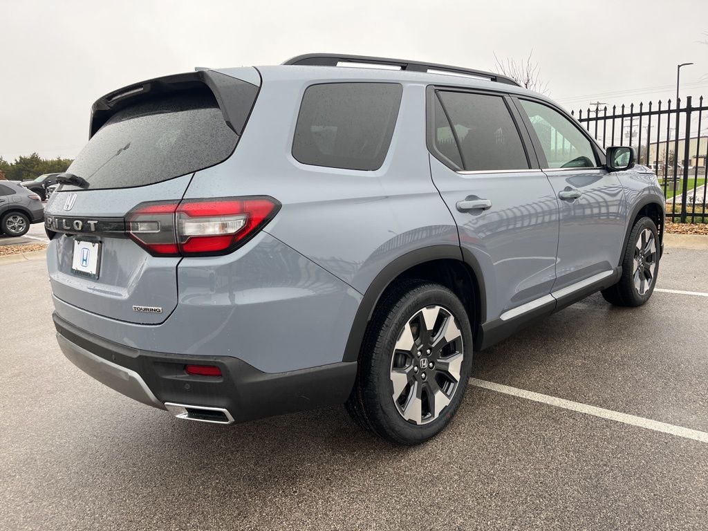 Thumbnail: 2026 Honda Pilot - 3