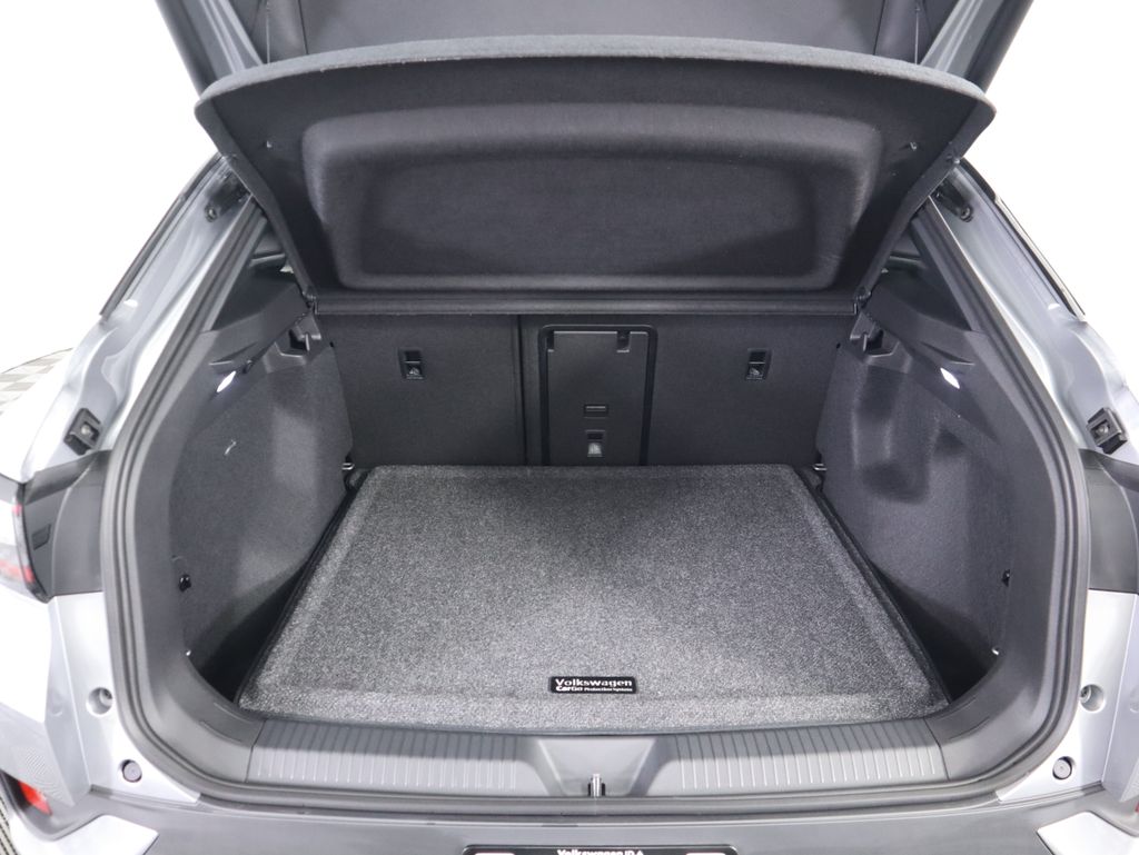 2025 Volkswagen ID.4 Pro S 28
