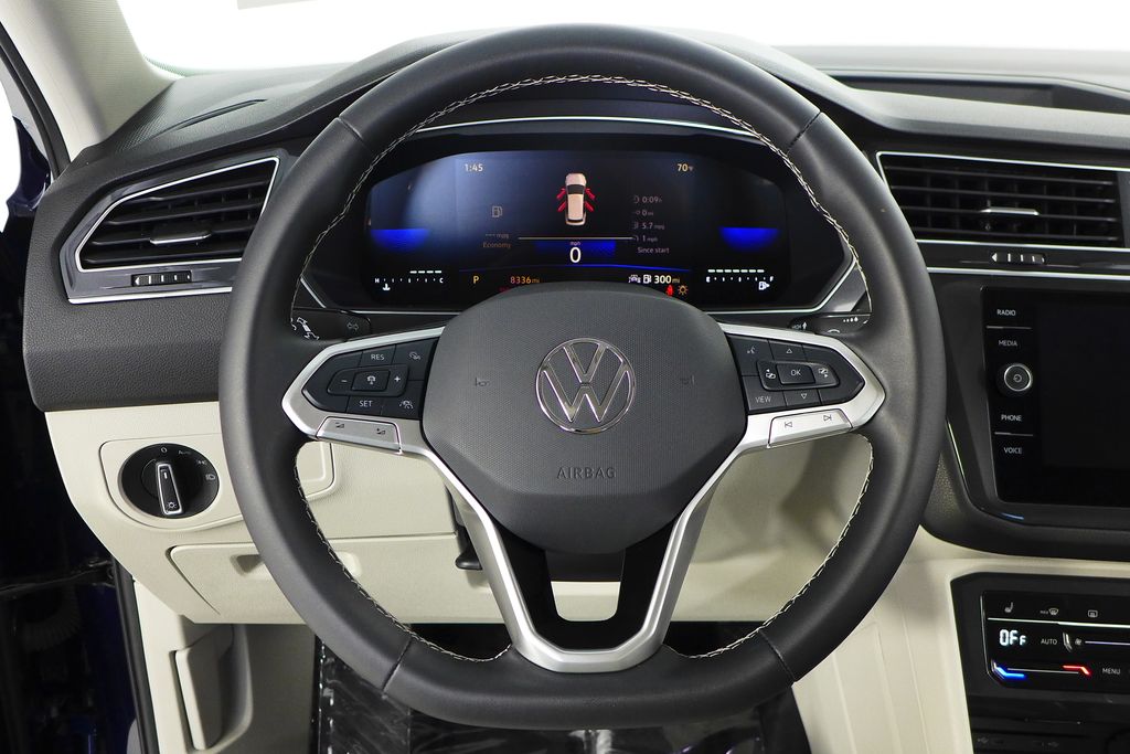 2024 Volkswagen Tiguan 2.0T 26