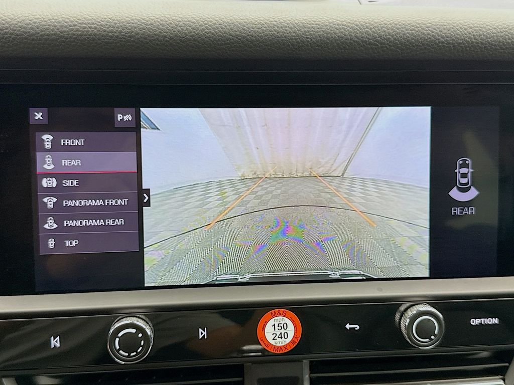 Thumbnail: 2025 Porsche Macan - 18
