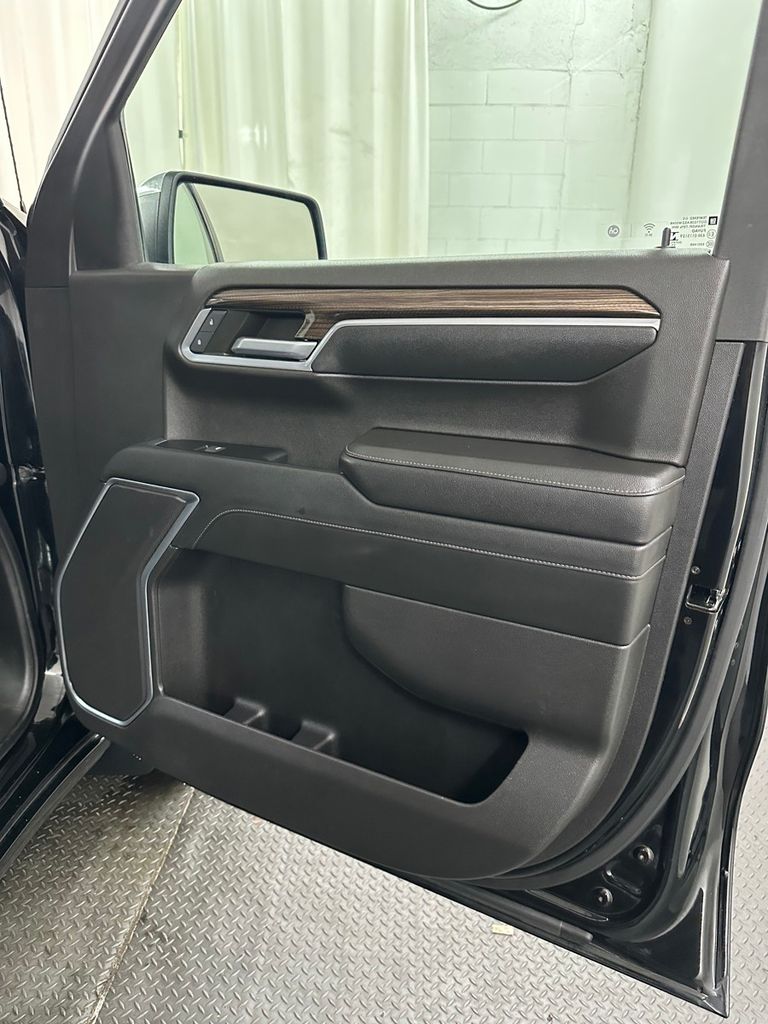 used 2022 Chevrolet Silverado 1500 car, priced at $30,985