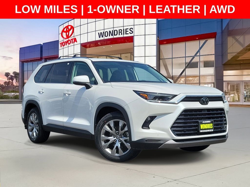 White (Wind Chill Pearl) 2024 Toyota Grand Highlander Limited AWD SUV / Crossover All-Wheel Drive 8-Speed Automatic