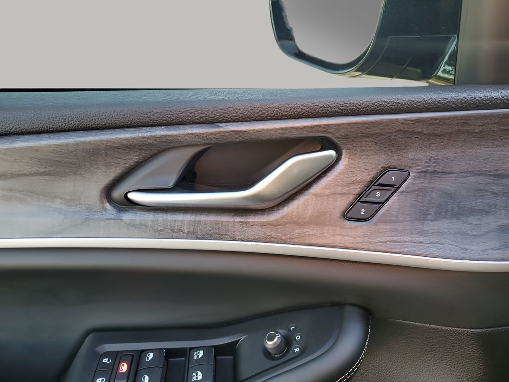 Used Car 2023 Jeep Grand Cherokee  Limited For Sale Under $30,000 In Austin, Texas