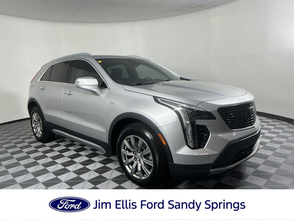 2021 Cadillac XT4 Premium Luxury 1