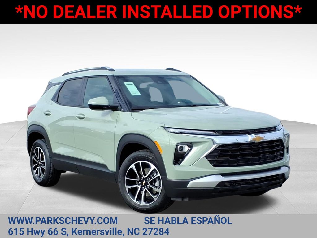 Green 2026 Chevrolet Trailblazer LT FWD SUV / Crossover Front-Wheel Drive Continuously Variable Transmission