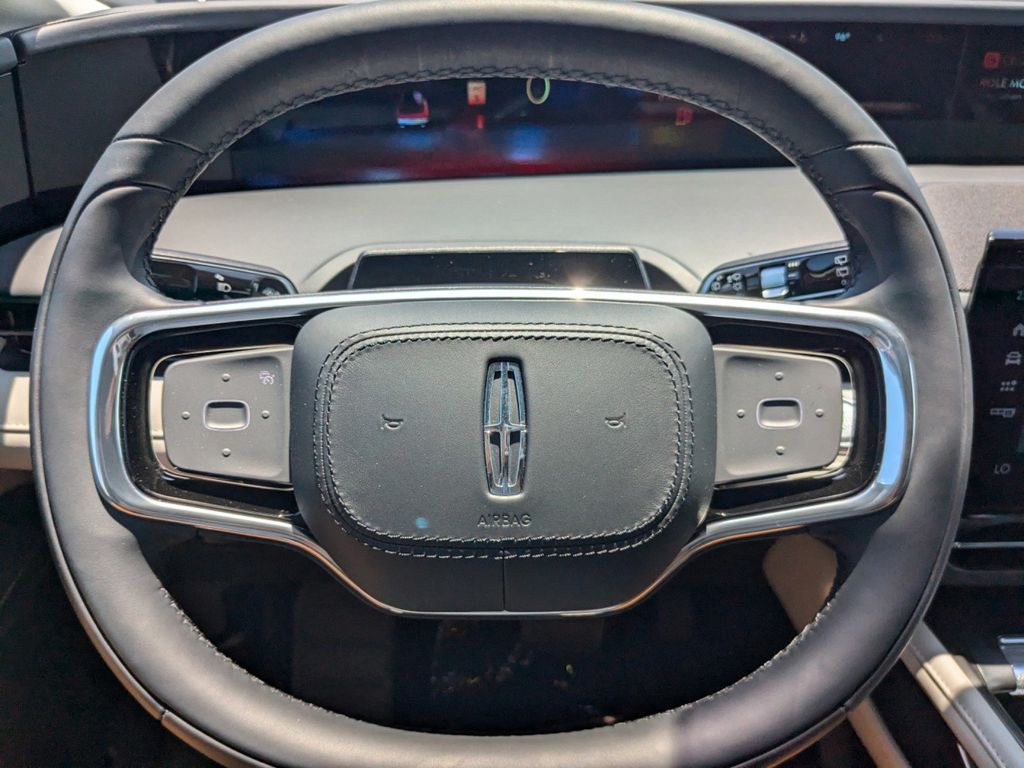 2025 Lincoln Nautilus Hybrid Reserve