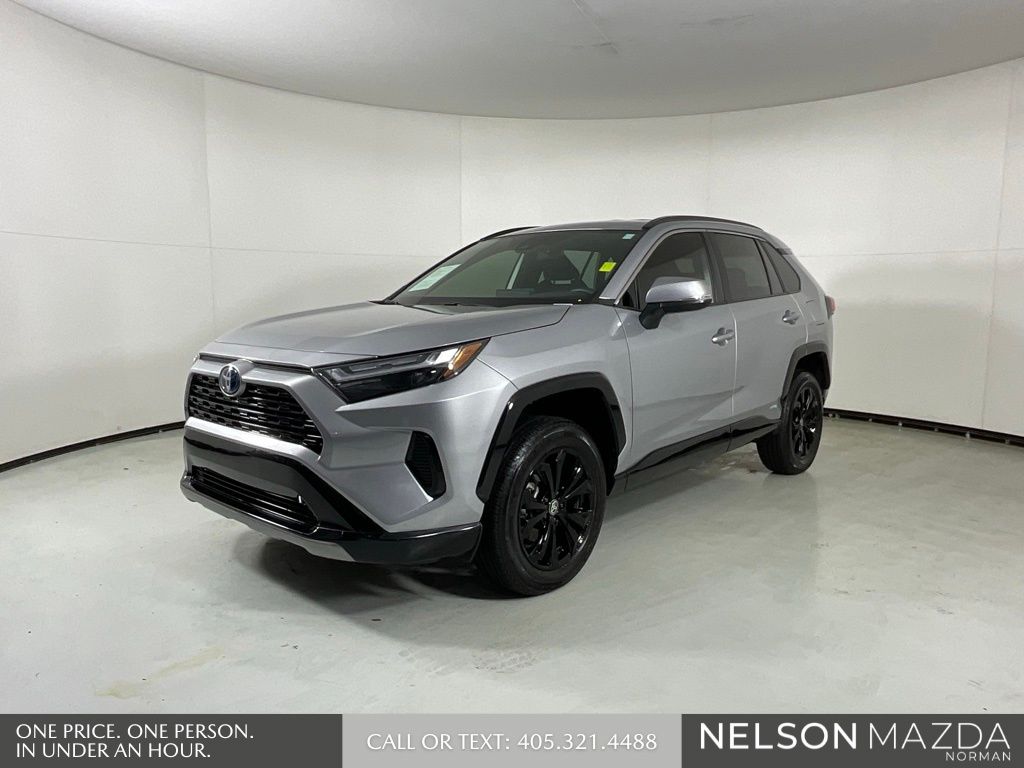 2024 Toyota RAV4 Hybrid SE AWD