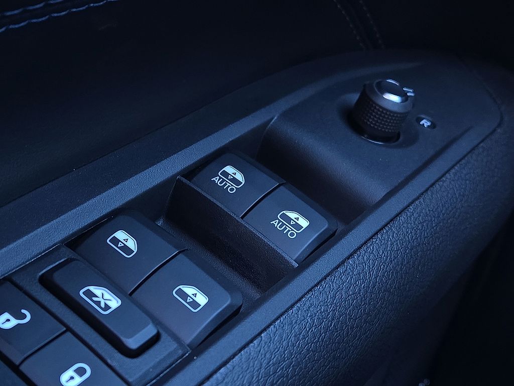 New 2026 Jeep Compass Latitude For Sale in Farmington, AR