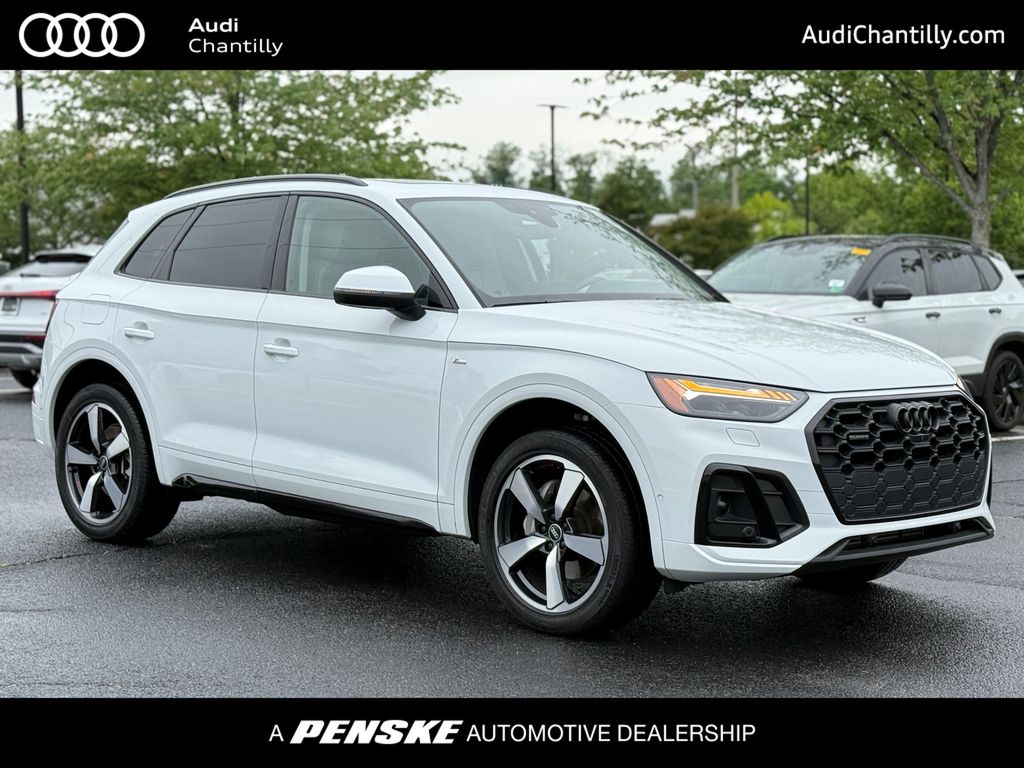 Thumbnail: 2023 Audi Q5 - 1