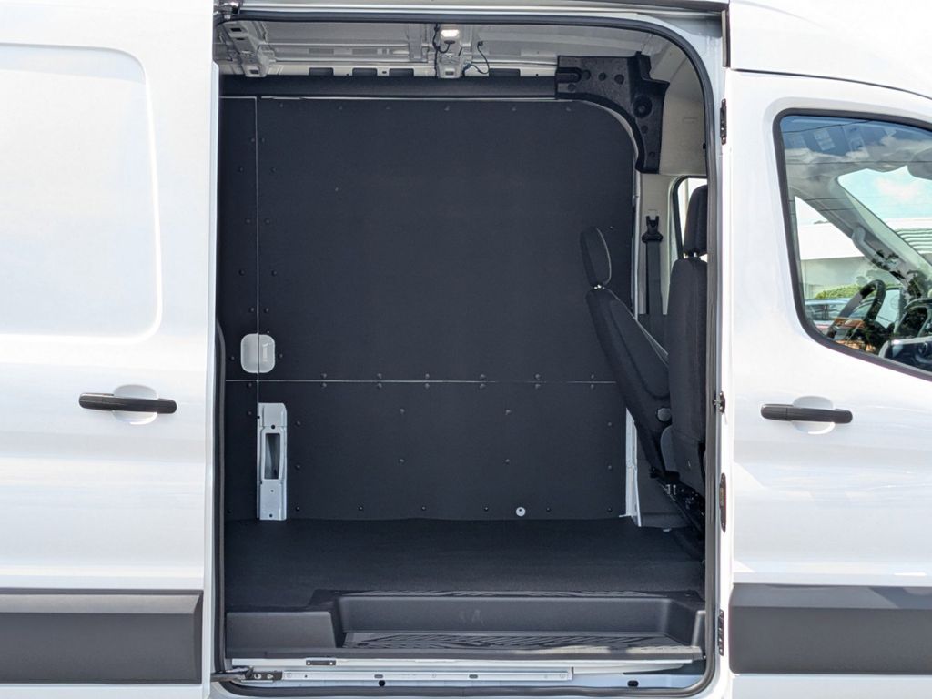 2025 Ford Transit-250 Cargo Van 