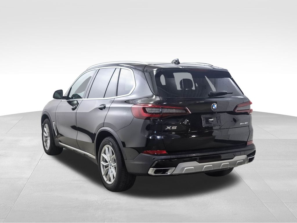 Thumbnail: 2022 BMW X5 - 3