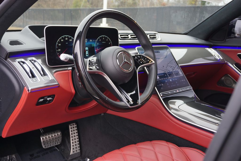 Thumbnail: 2022 Mercedes-Benz S-Class - 10