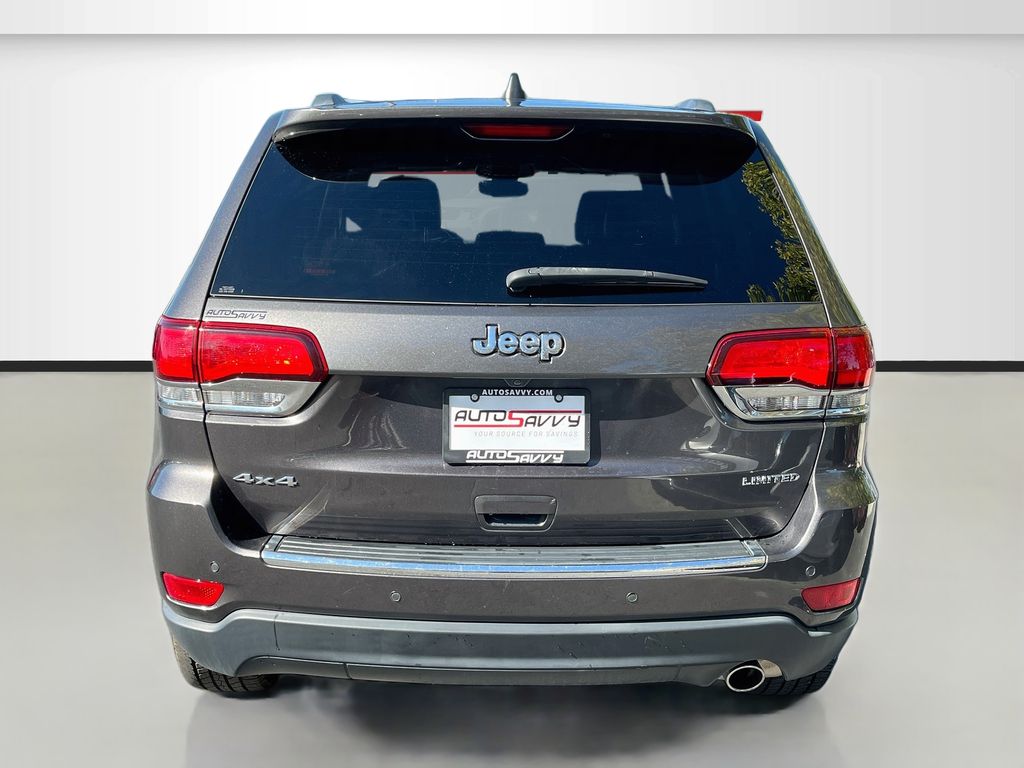 Used 2021 Gray Jeep Limited image 6