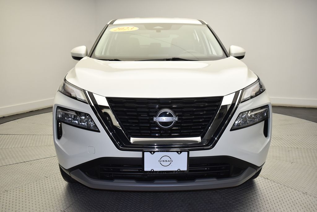 2023 Nissan Rogue SV 2