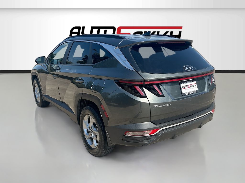 Used 2023 Gray Hyundai SEL image 5