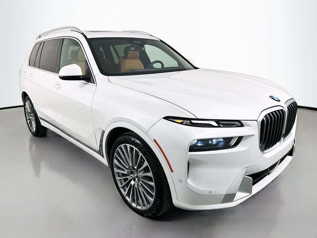 Thumbnail: 2025 BMW X7 - 3