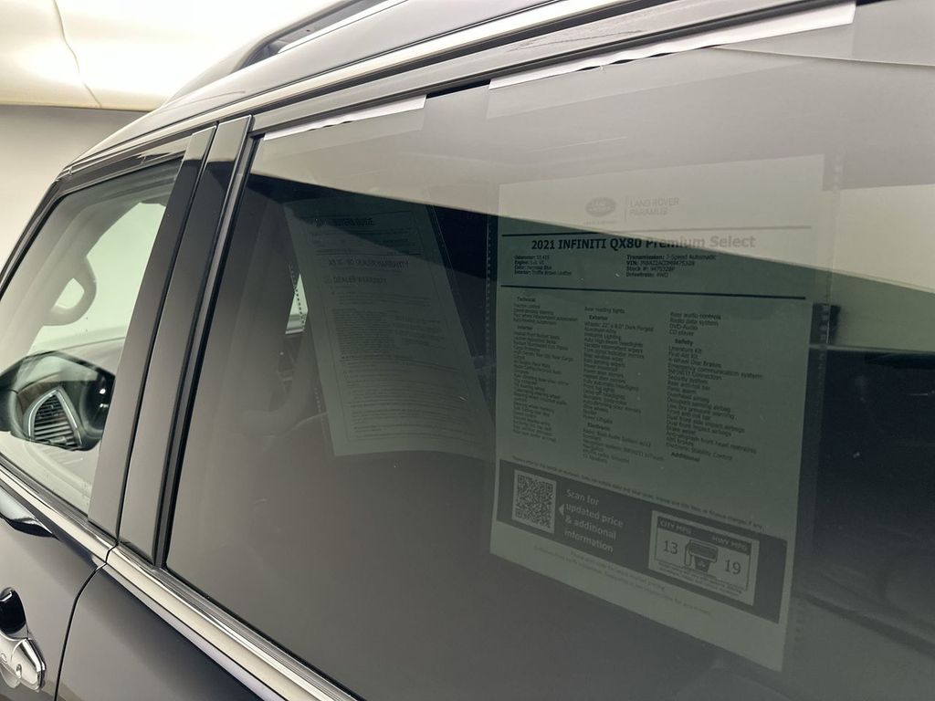Thumbnail: 2021 INFINITI QX80 - 21