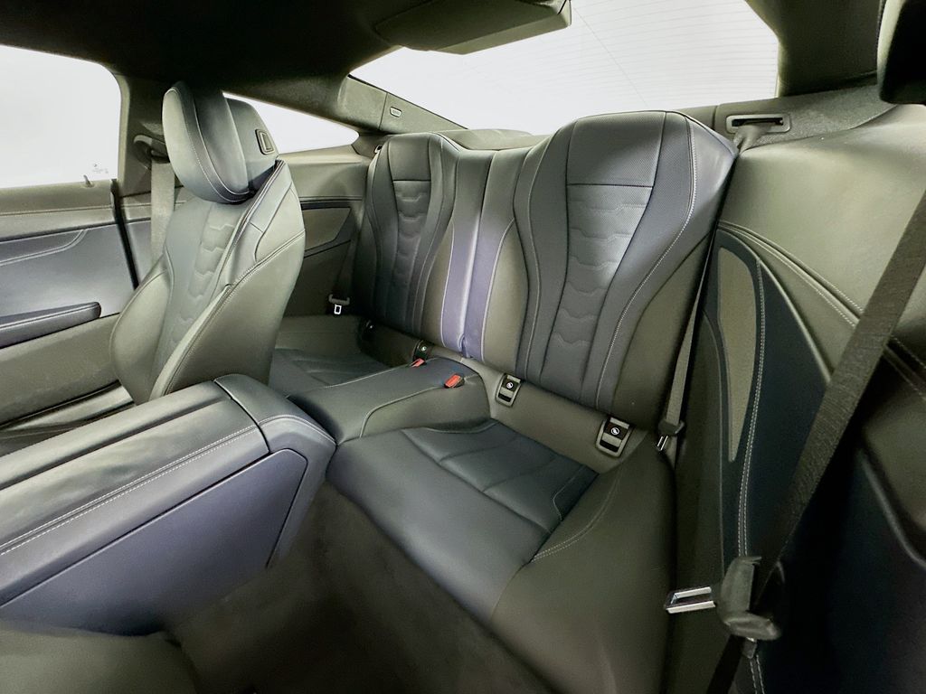 Thumbnail: 2022 BMW 8 Series - 24