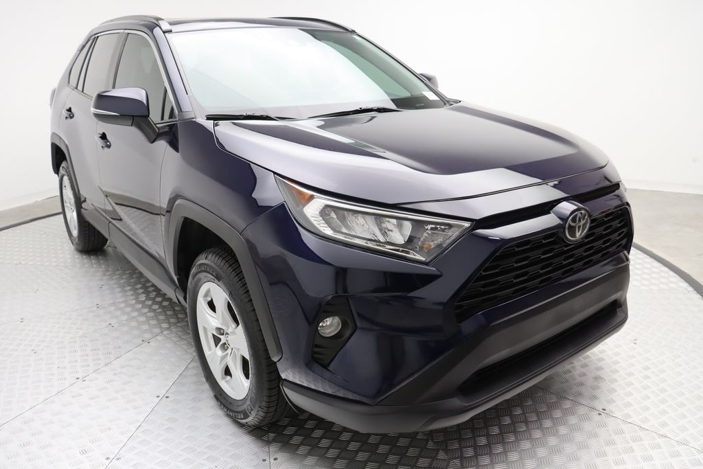 2021 Toyota RAV4 XLE 6