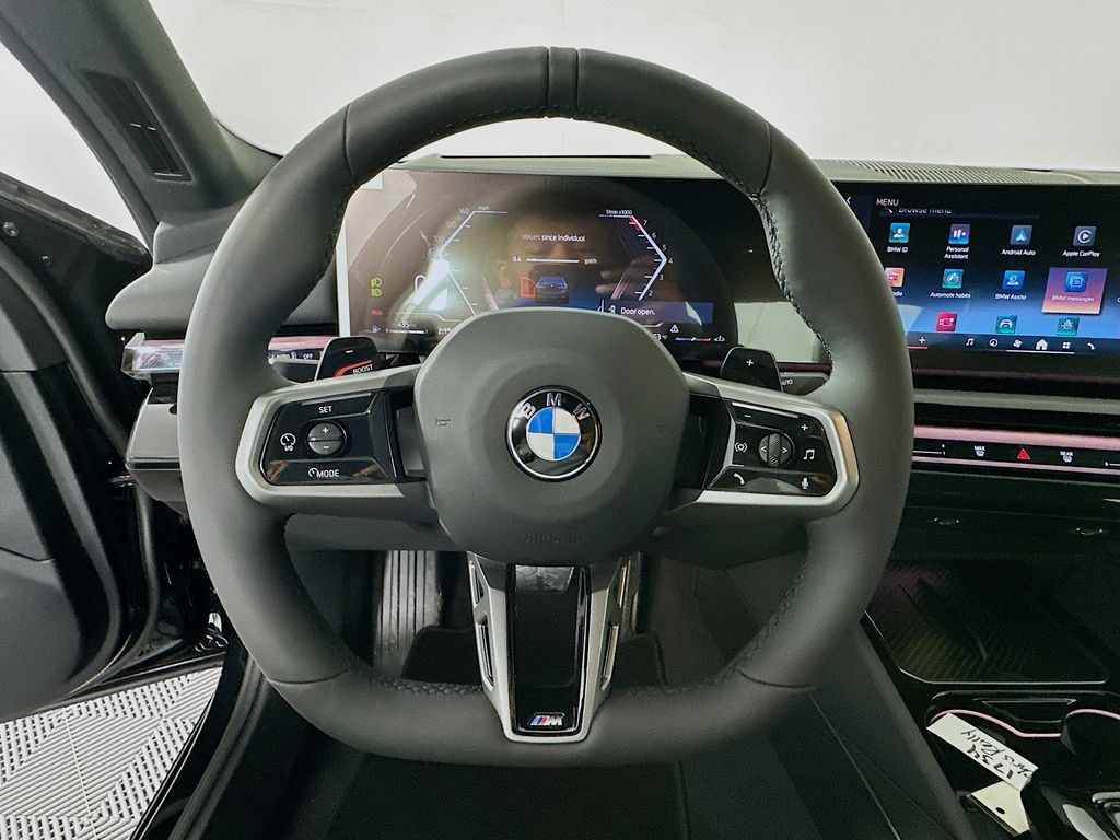 Thumbnail: 2026 BMW 5 Series - 10