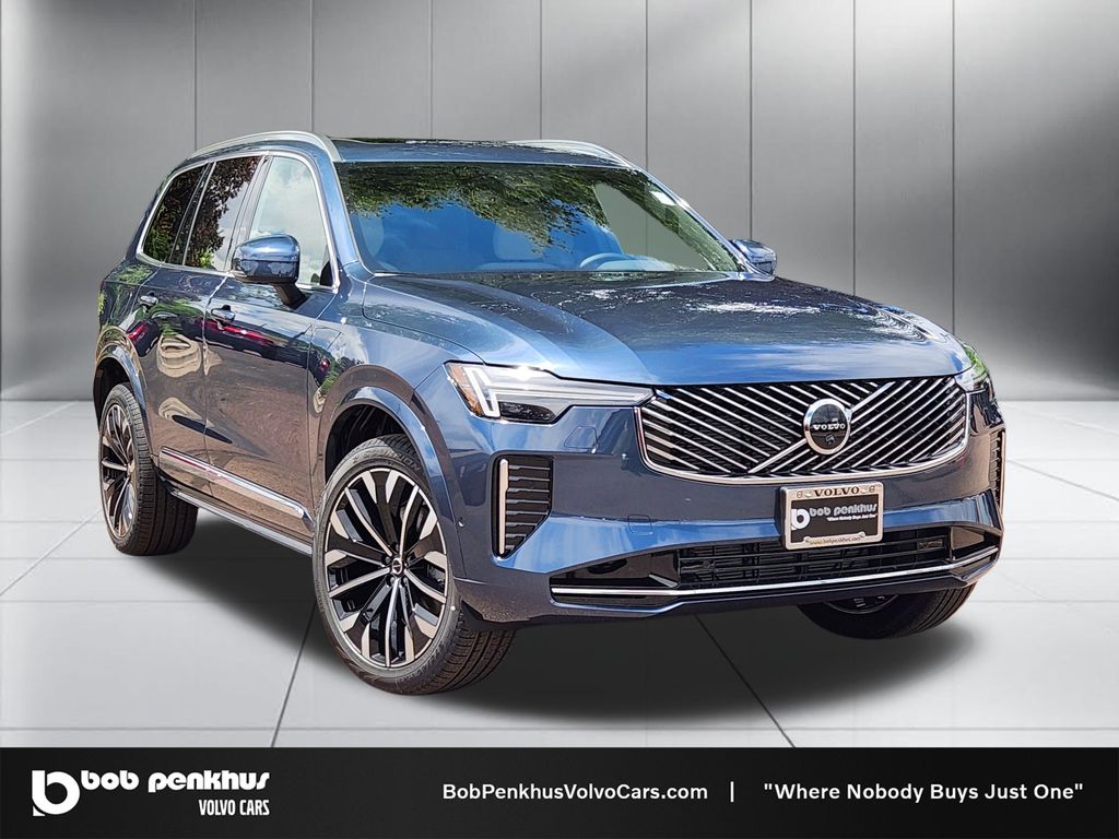 2026 Volvo XC90 B6 Plus 7-Seater