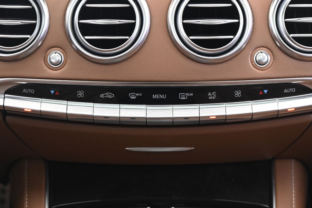 Thumbnail: 2016 Mercedes-Benz S-Class - 29