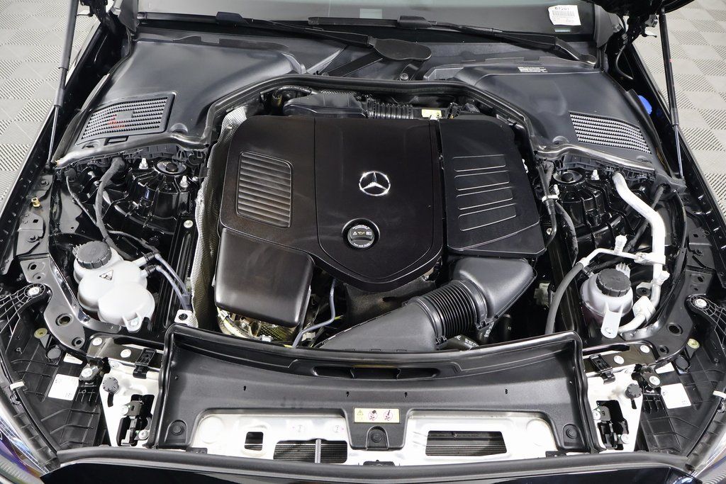 Thumbnail: 2025 Mercedes-Benz C-Class - 16