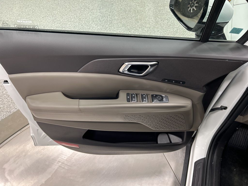 new 2026 Kia Carnival car, priced at $44,615