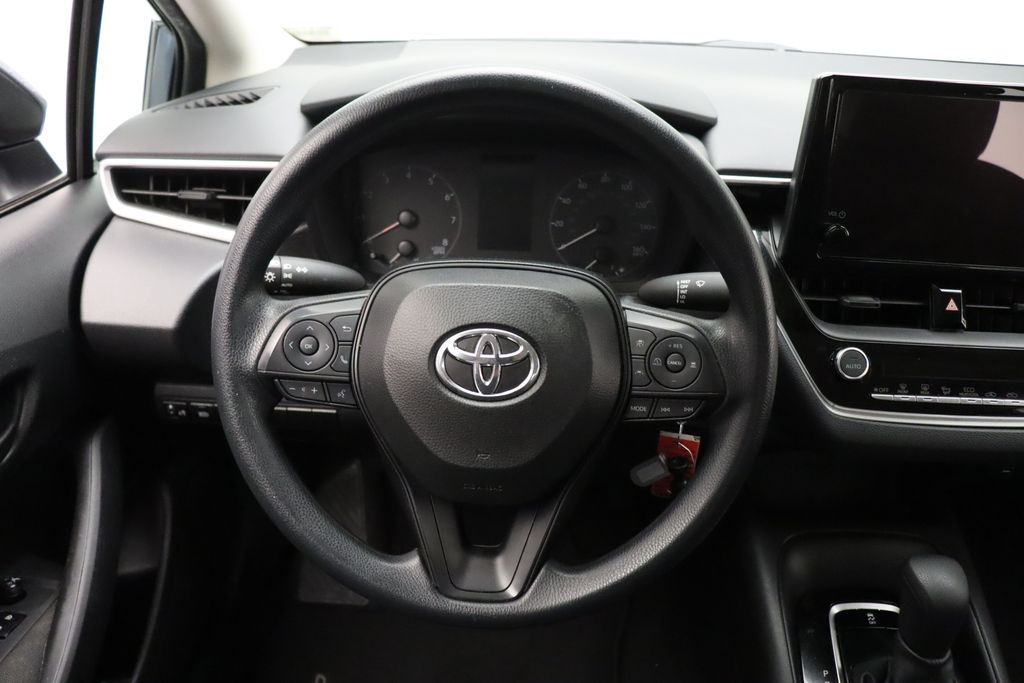 2024 Toyota Corolla LE 23