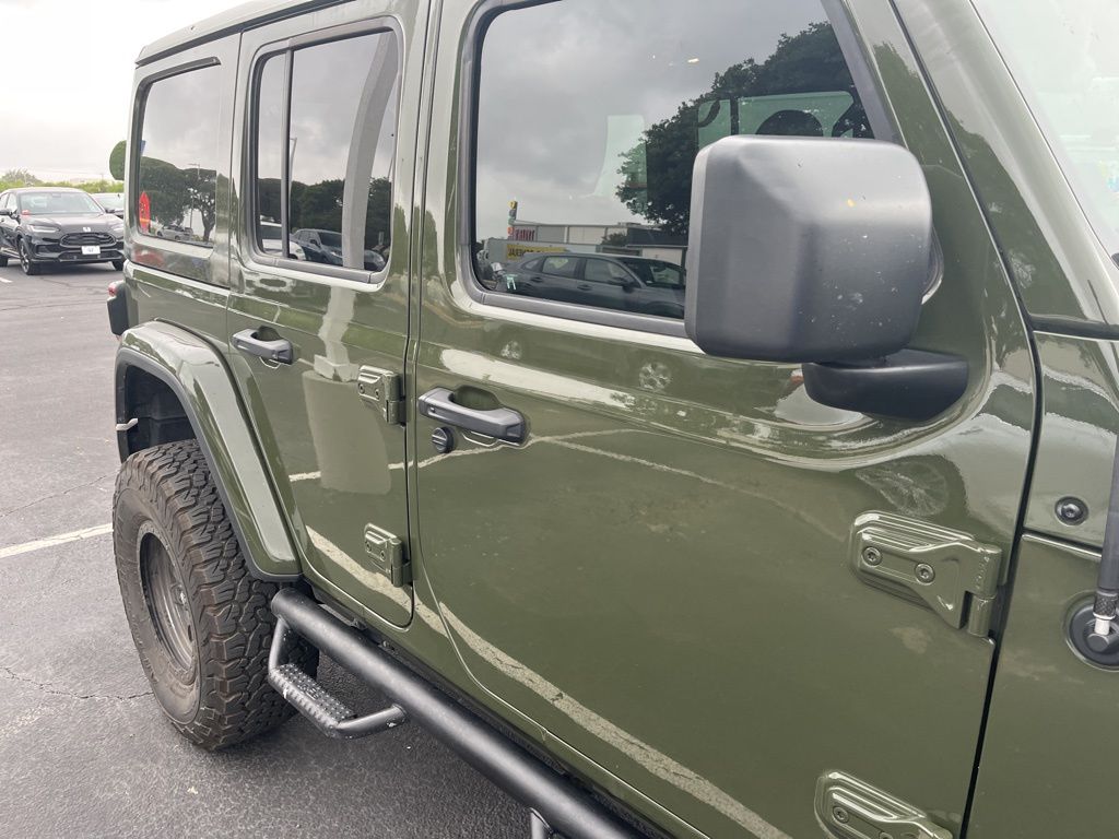 2021 Jeep Wrangler Unlimited Altitude 3