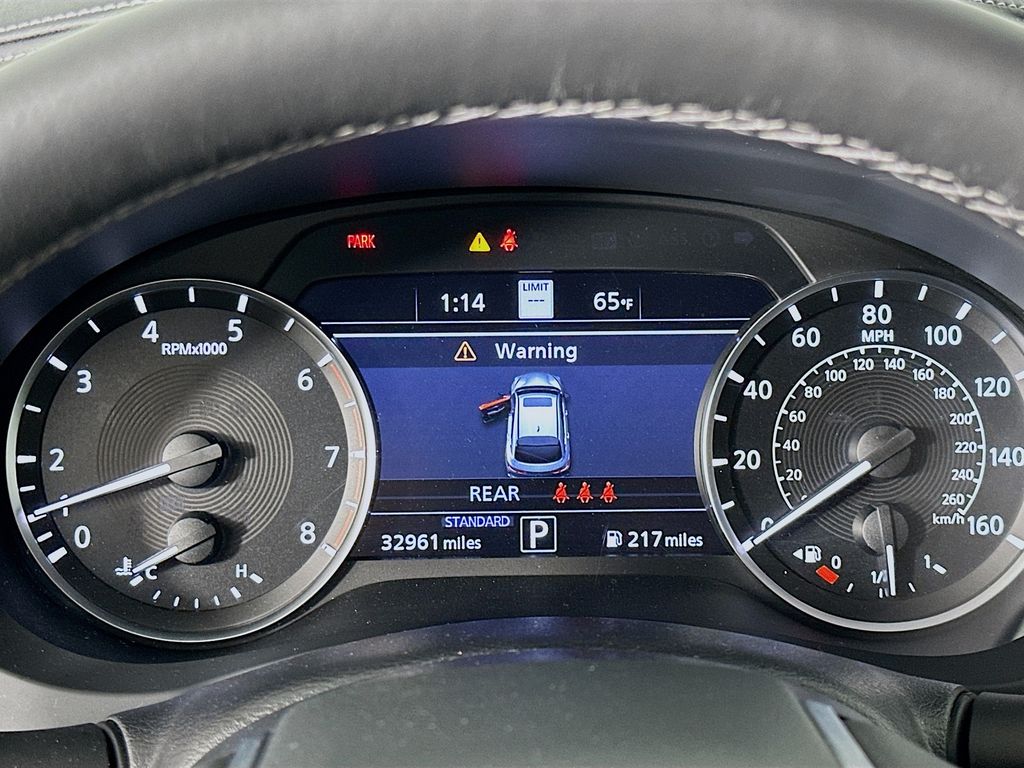 2022 INFINITI QX55 Essential 12