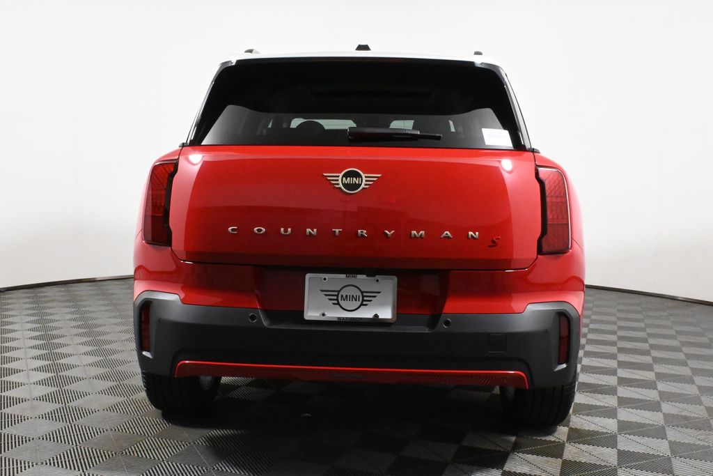 2025 MINI Cooper Countryman Base 6