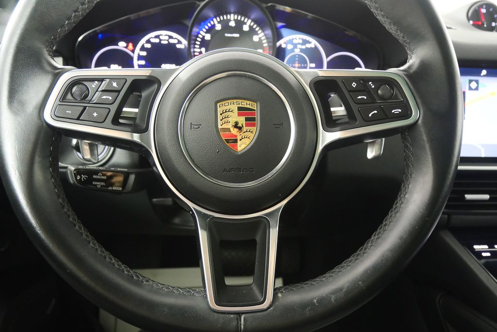2019 Porsche Cayenne Base 19