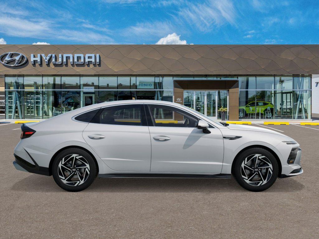 Thumbnail: 2025 Hyundai Sonata - 7
