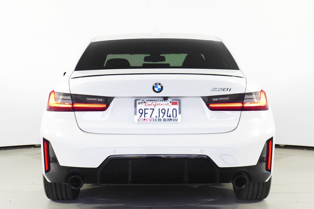 Thumbnail: 2023 BMW 3 Series - 8