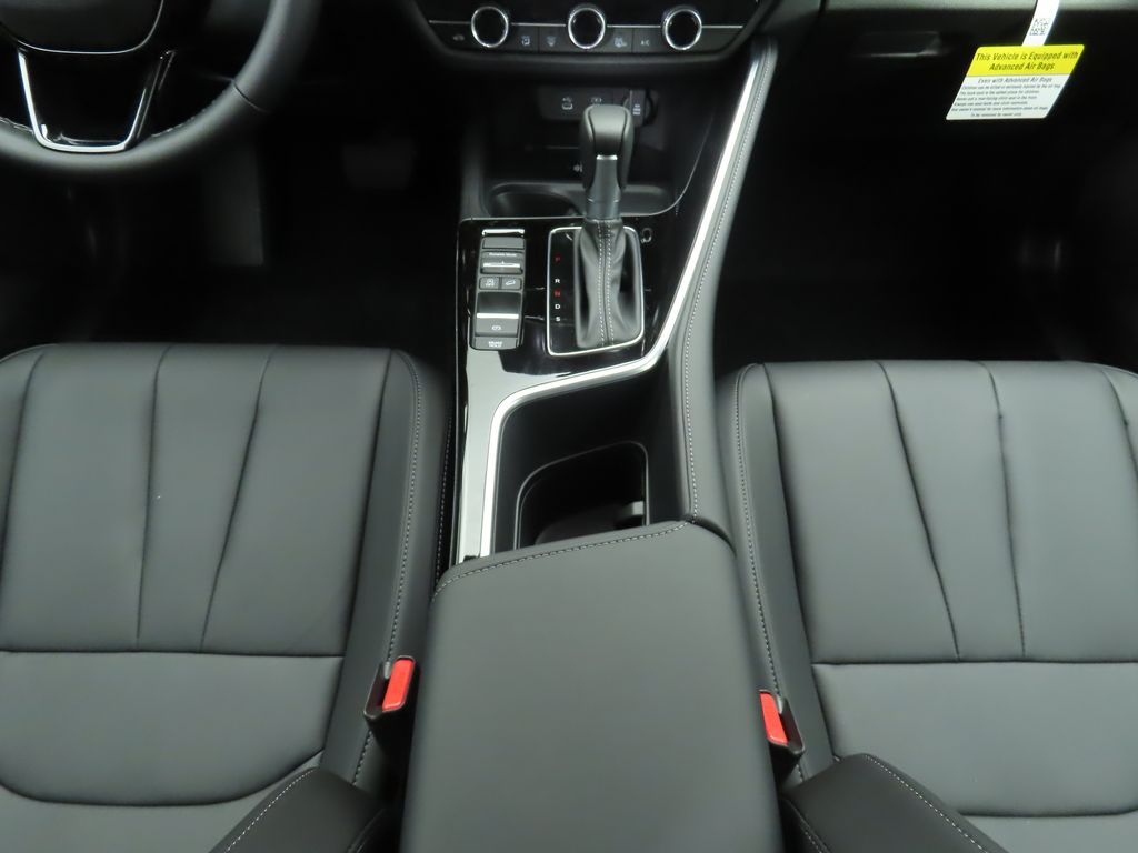 Thumbnail: 2025 Acura ADX - 16