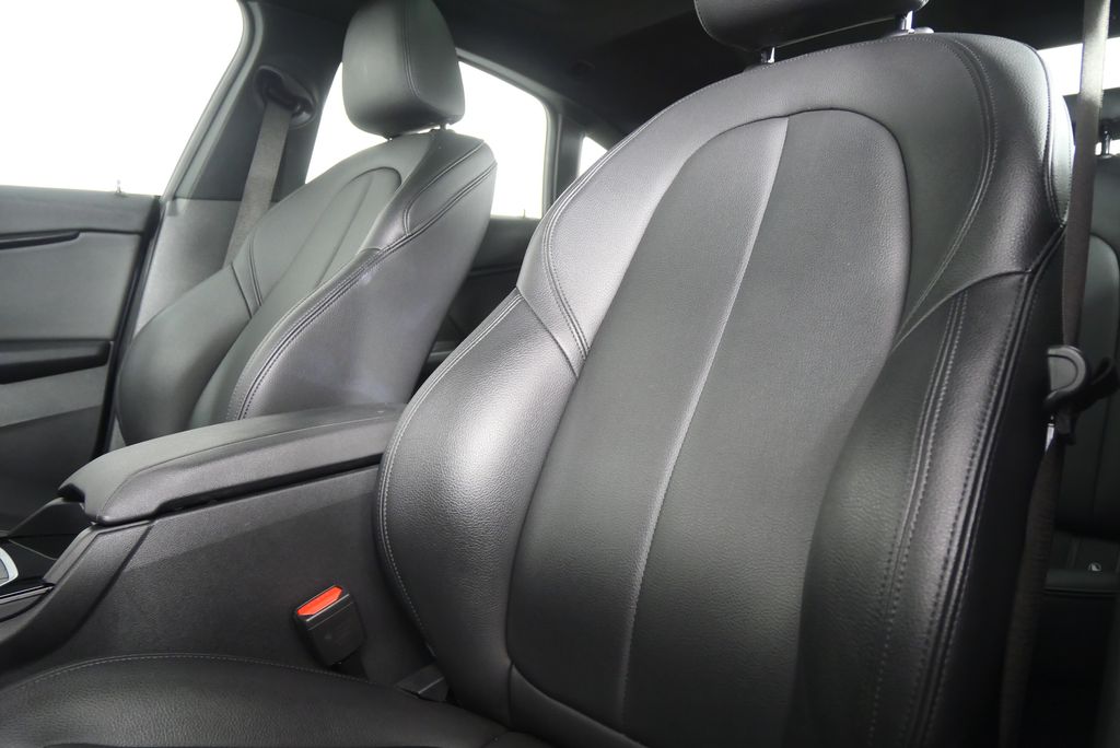 Thumbnail: 2021 BMW 2 Series - 10