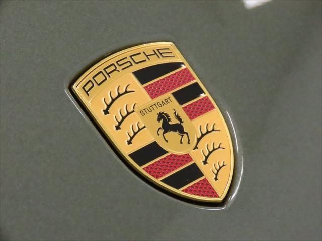 Thumbnail: 2025 Porsche Macan - 14