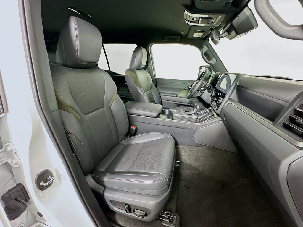 Thumbnail: 2024 Lexus GX - 28