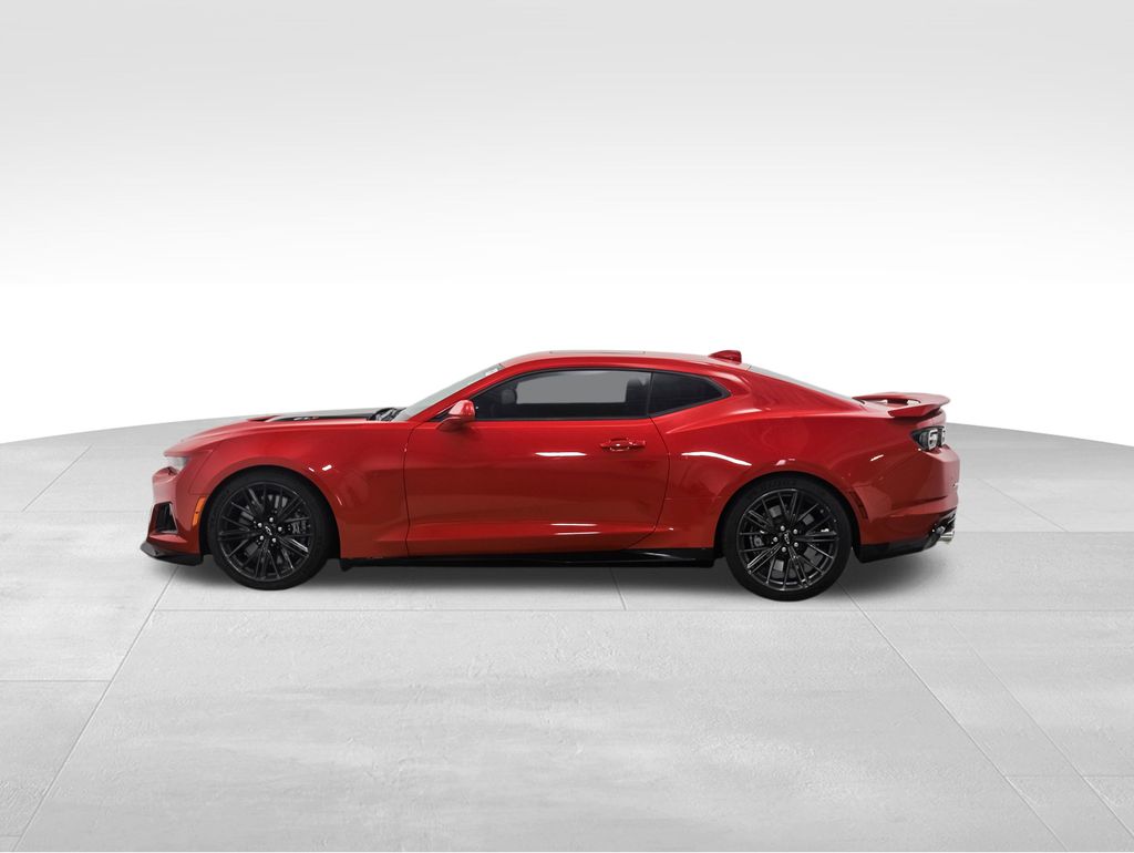 Thumbnail: 2021 Chevrolet Camaro - 2