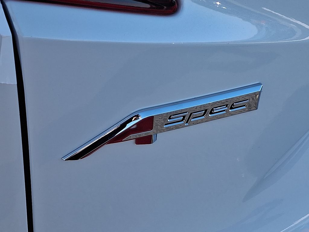 Thumbnail: 2025 Acura RDX - 6