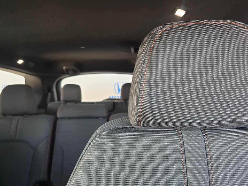 Thumbnail: 2026 Honda Pilot - 21