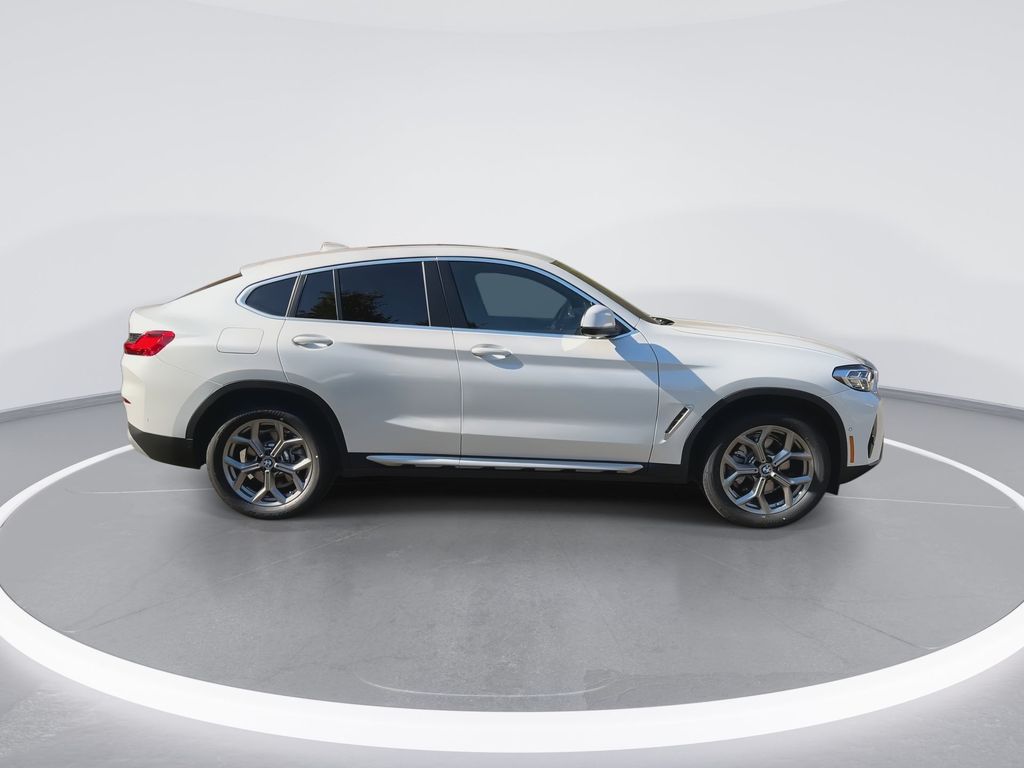 2025 BMW X4 xDrive30i 9