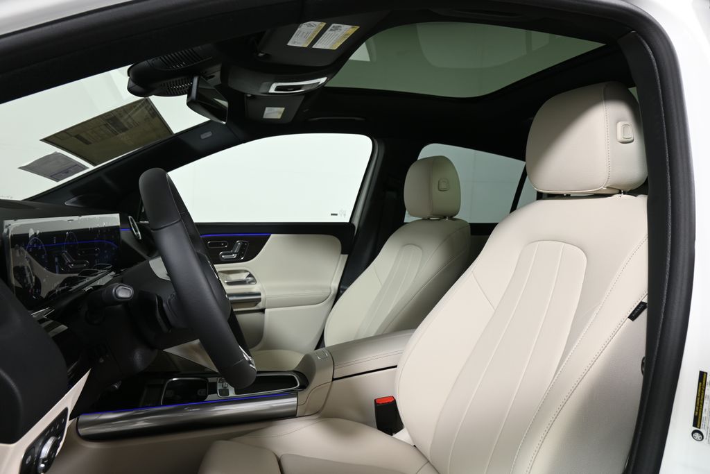 Thumbnail: 2026 Mercedes-Benz GLA - 13