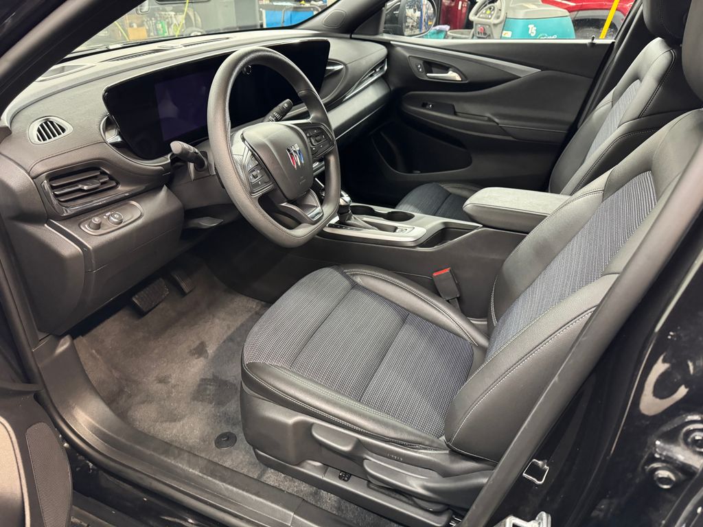 2025 Buick Envista Preferred