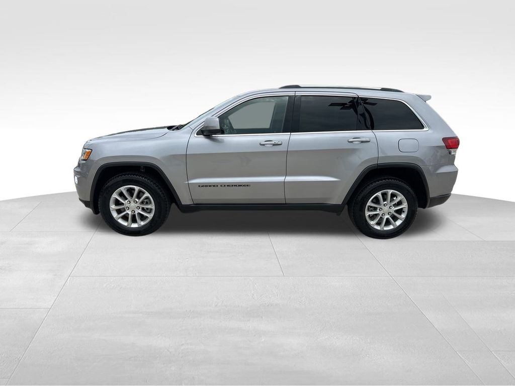 2021 Billet Silver Metallic Clearcoat Jeep Grand Cherokee Laredo X 4X4 SUV