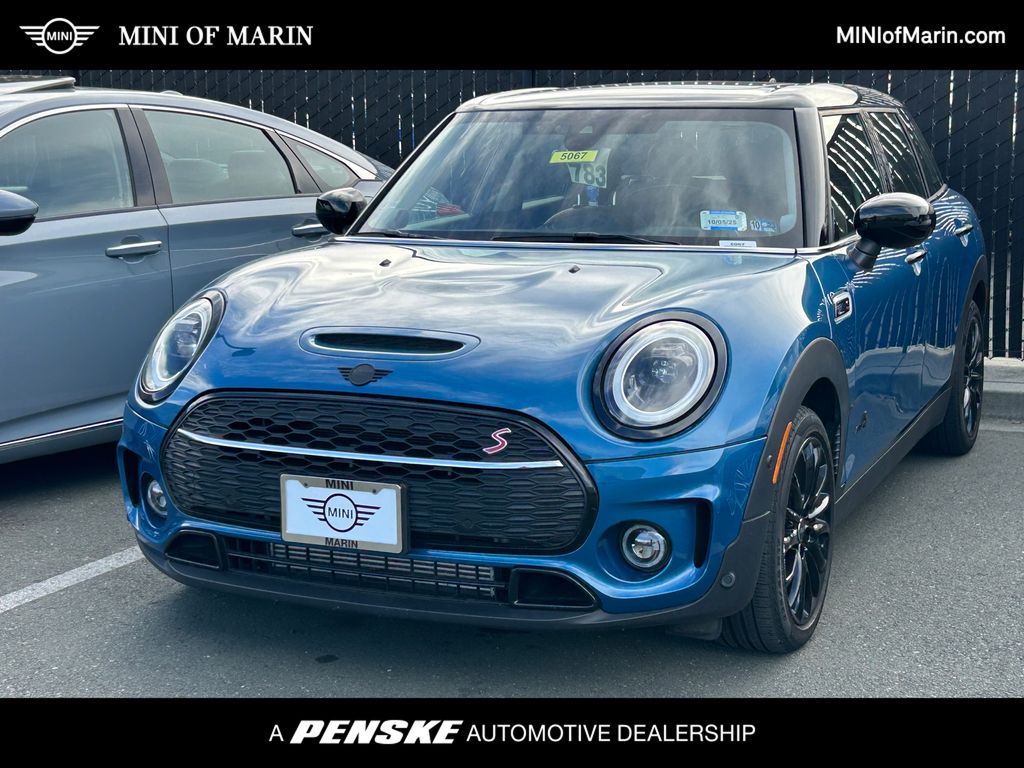 Thumbnail: 2023 MINI Cooper Clubman - 1