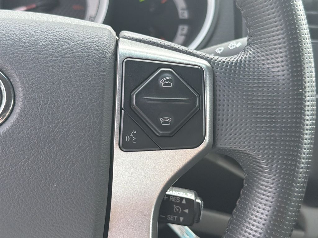 Used 2014 Toyota Tacoma Truck